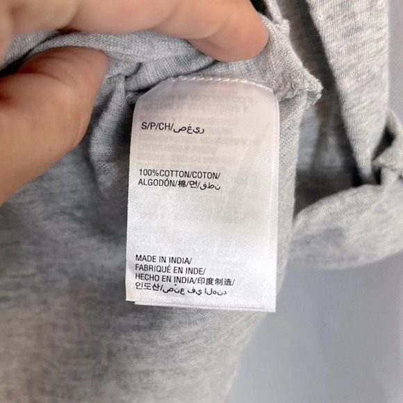 Style & Co NWT Women’s Gray Roll up Beading Top Size Small - Picture 8 of 9